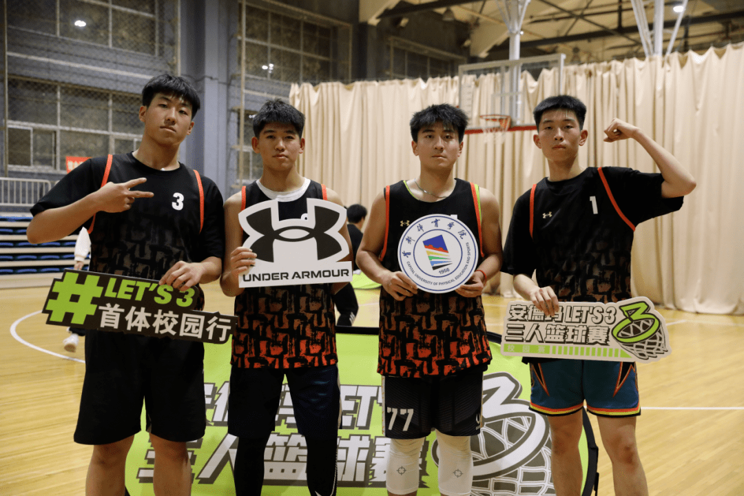 JackeyLove迎来三赛季出色发挥，DWG观众热烈欢呼！