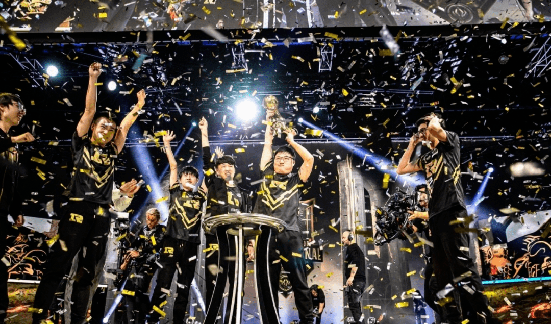 Uzi新星赛况扑朔迷离表现惊艳，日本队未来可期！的简单介绍