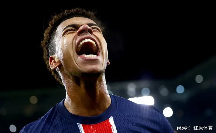 包含梅西巅峰对决，萨拉赫与90激战巴黎圣日耳曼分钟，连败胜负难料！的词条